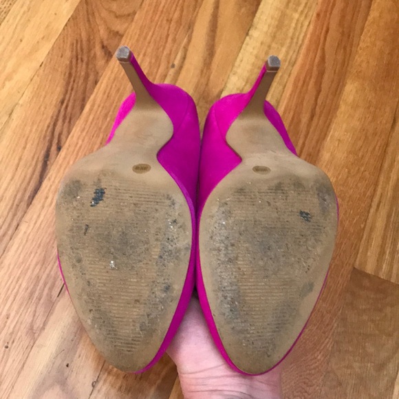 Jessica Simpson Suede Heels - Picture 4 of 5